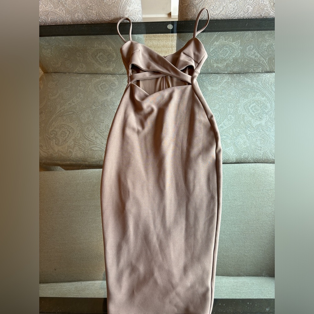 Never worn, ⭐️ Nookie ⭐️ dress. Perfect for cocktail party or date night!
